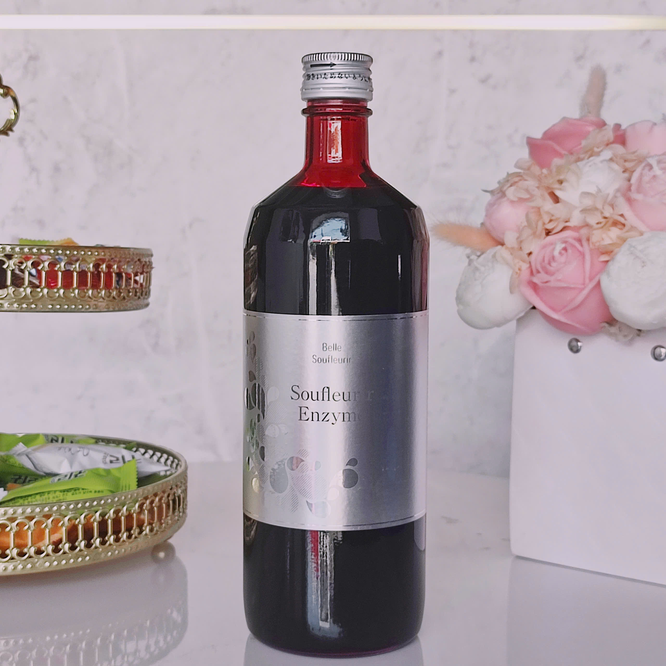 Gen H Z7339652988875 33c0d5b7d846afee06fda6fe9f9cf259